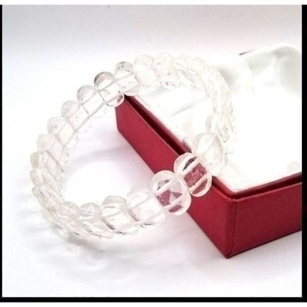 7 " inch crystal clear quartz stone stretch bracelet.